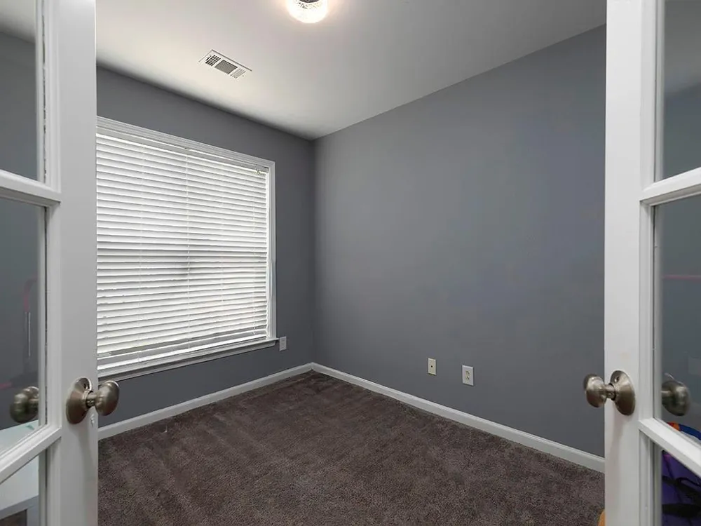308 Balaban Circle Woodstock, GA 30188