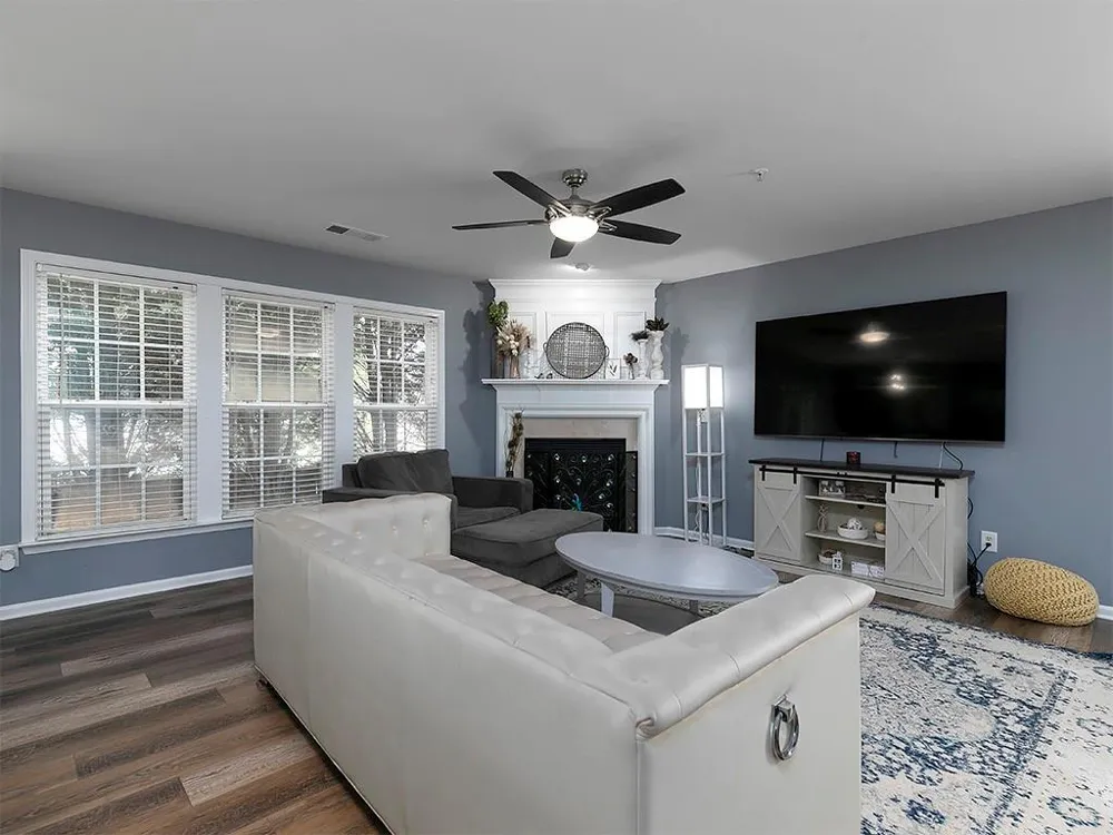 308 Balaban Circle Woodstock, GA 30188