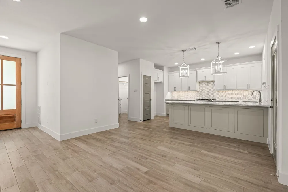 5618 Oaks Lane Westworth Village, TX 76114
