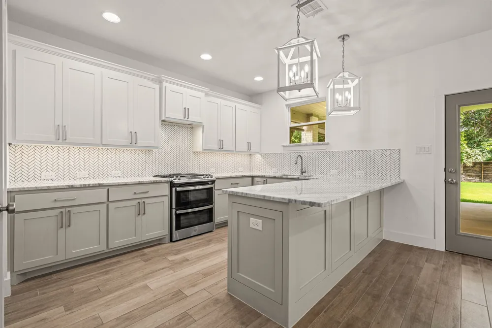 5618 Oaks Lane Westworth Village, TX 76114