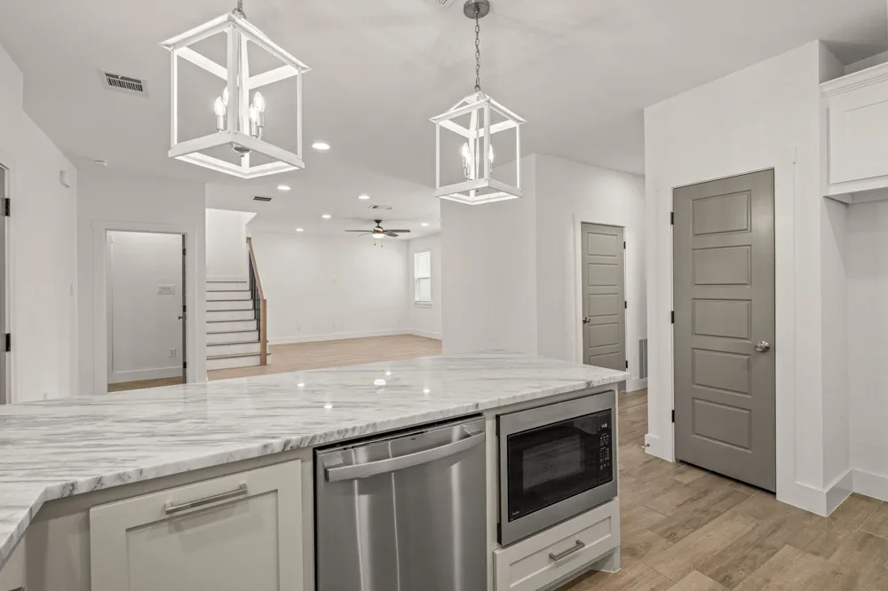 5618 Oaks Lane Westworth Village, TX 76114