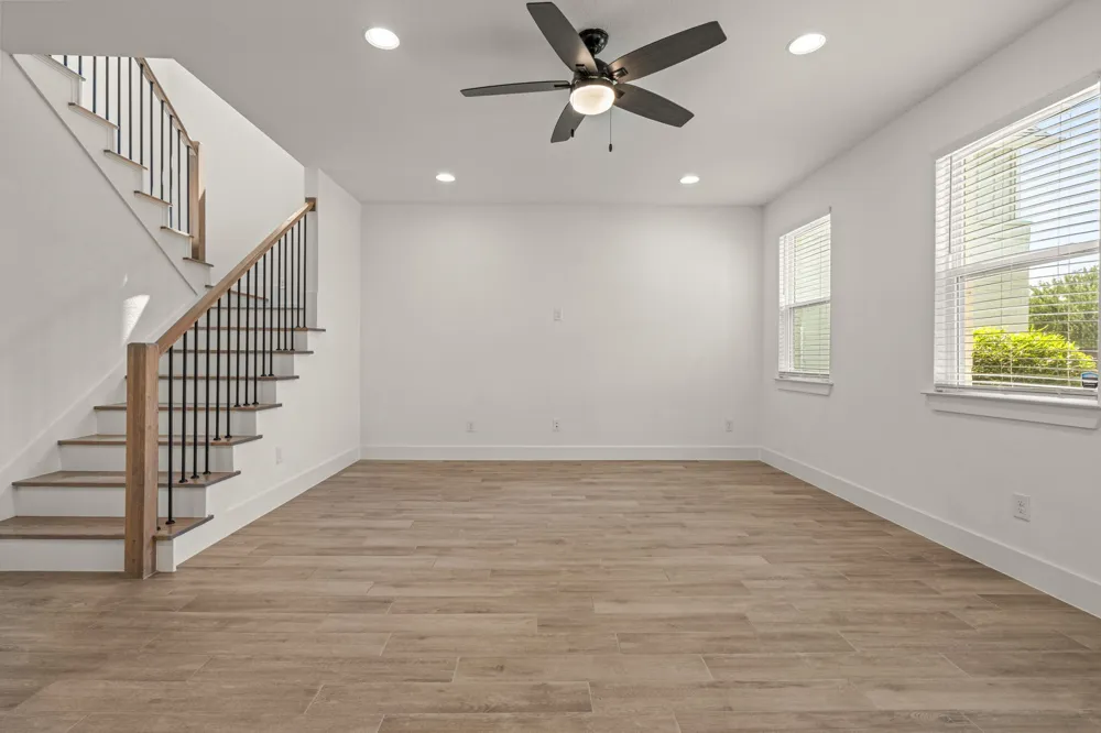 5618 Oaks Lane Westworth Village, TX 76114