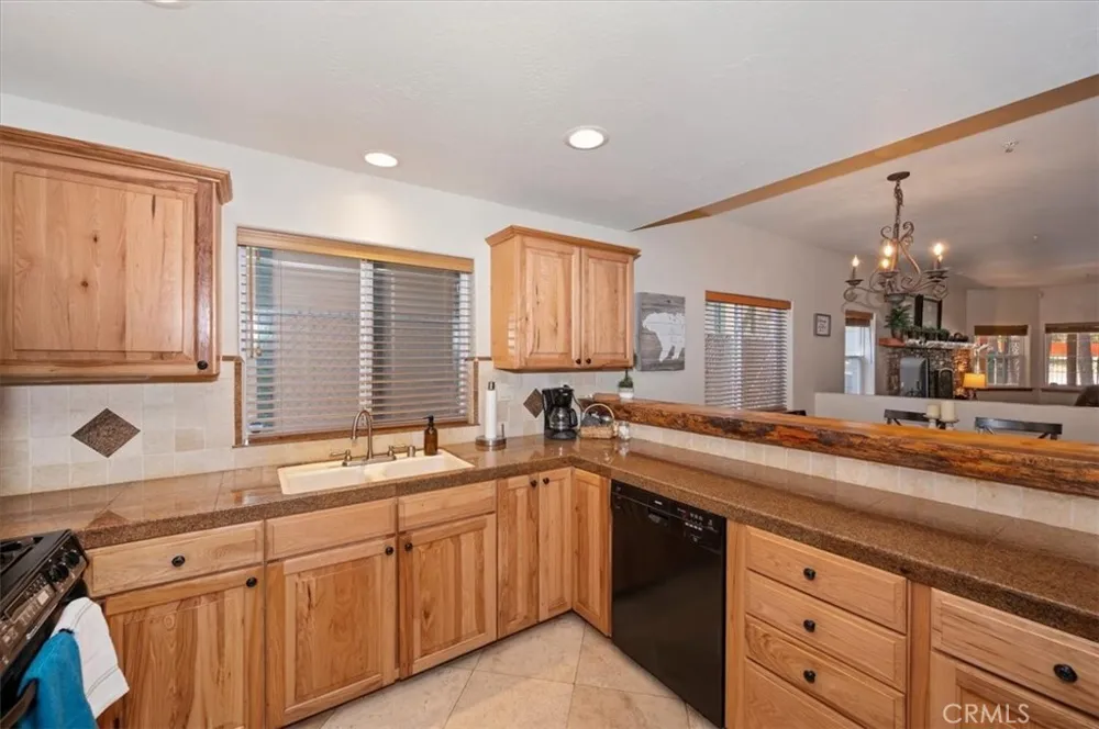 745 Summit Boulevard Big Bear Lake, CA 92315