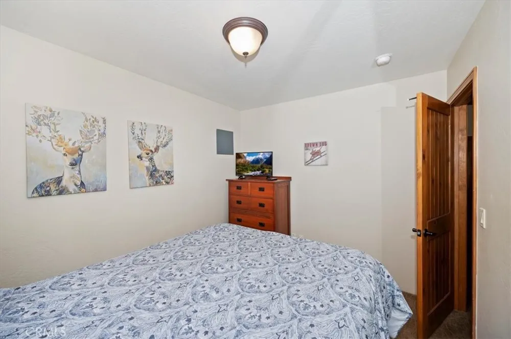 745 Summit Boulevard Big Bear Lake, CA 92315