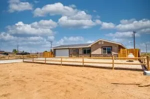 19848 Taylor California City, CA 93505