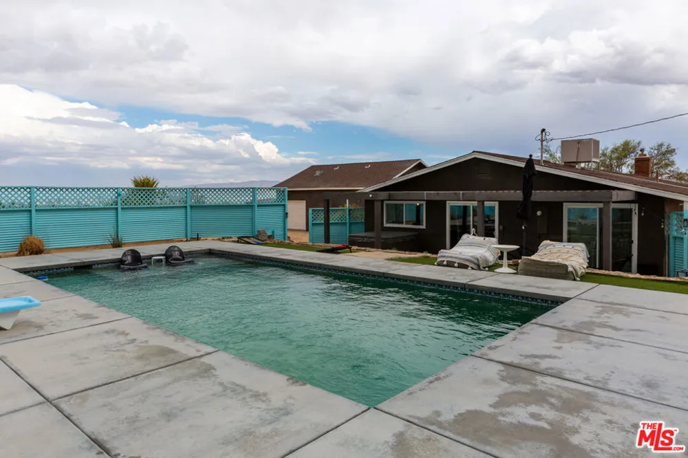 2651 Foxy Flats Road Joshua Tree, CA 92252