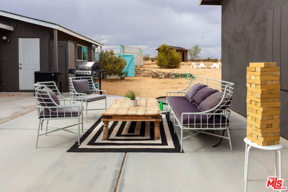 2651 Foxy Flats Road Joshua Tree, CA 92252