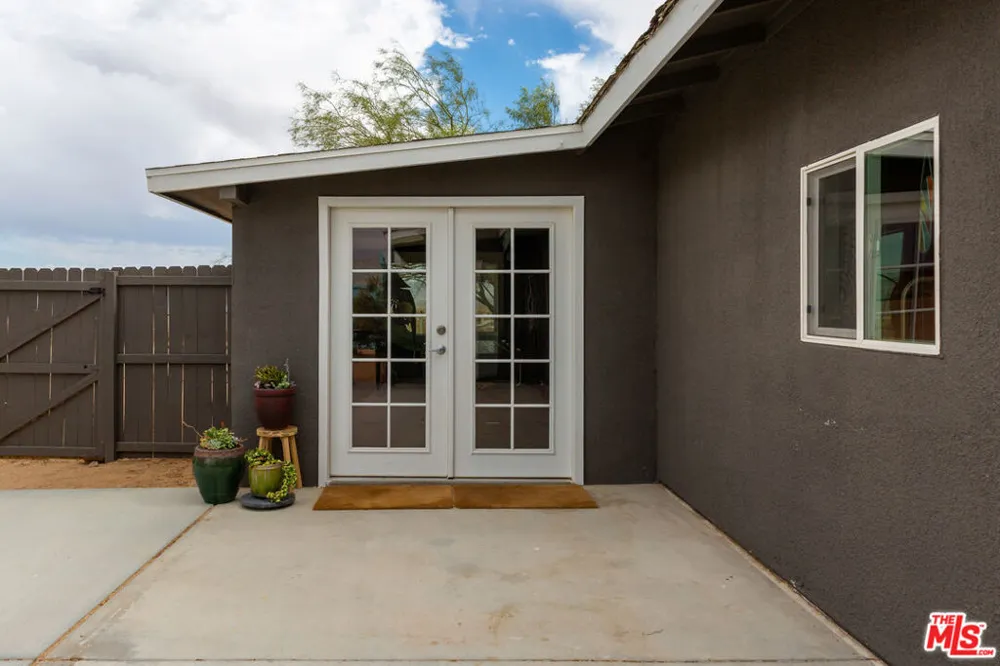 2651 Foxy Flats Road Joshua Tree, CA 92252