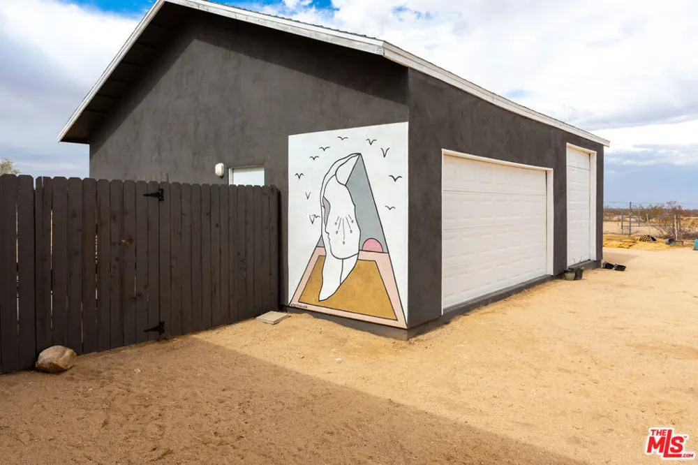 2651 Foxy Flats Road Joshua Tree, CA 92252