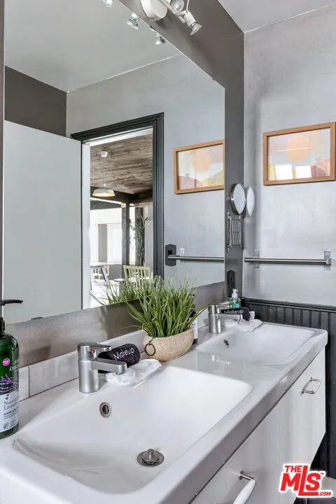 2651 Foxy Flats Road Joshua Tree, CA 92252