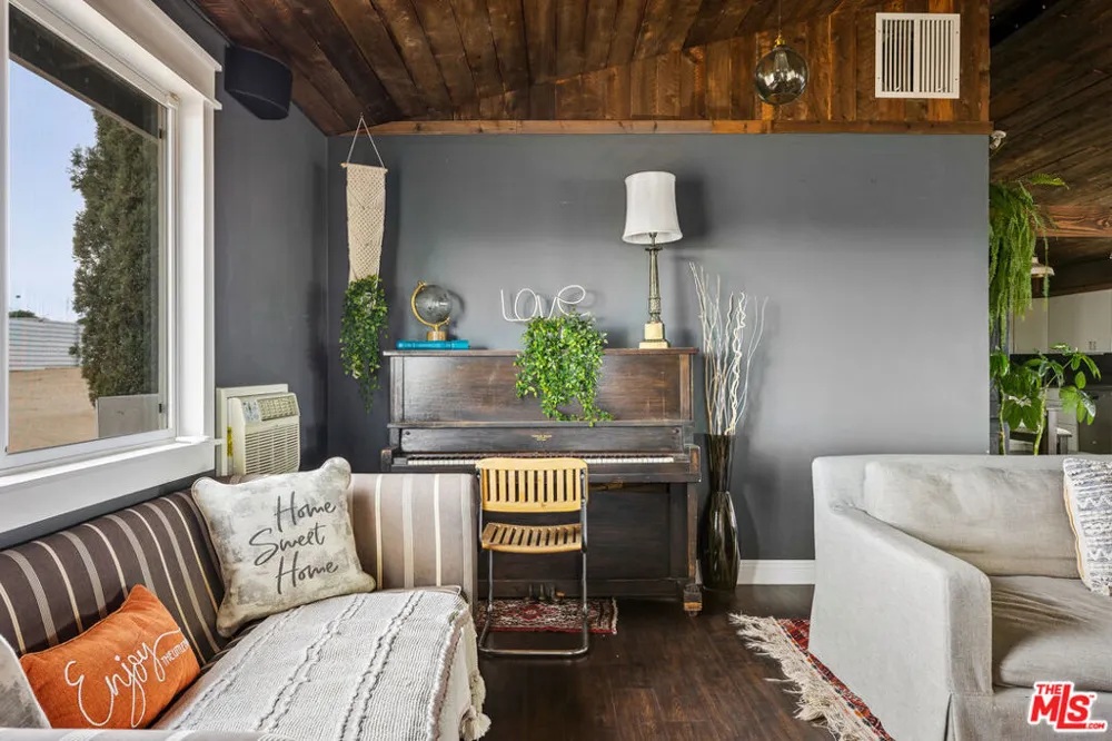 2651 Foxy Flats Road Joshua Tree, CA 92252