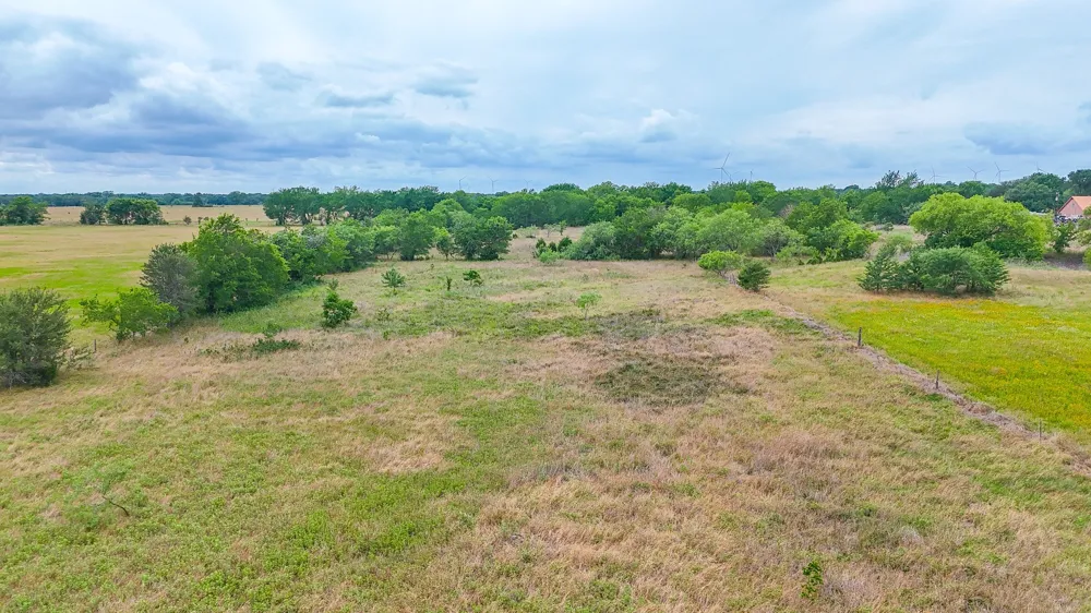 8365 Fm 642 Purdon, TX 76679
