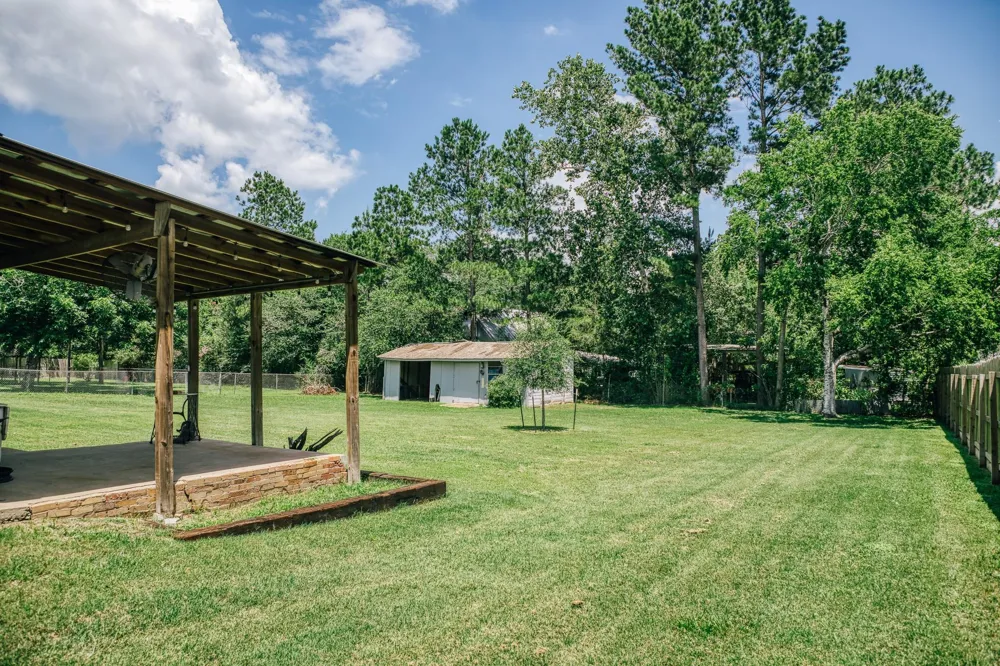 601 S Masonic Street Bellville, TX 77418