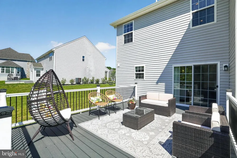1059 SMYTH LANE Pennsburg, PA 18073