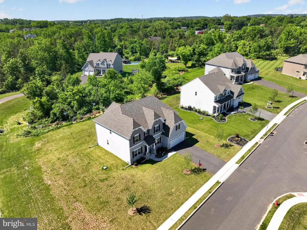 1059 SMYTH LANE Pennsburg, PA 18073
