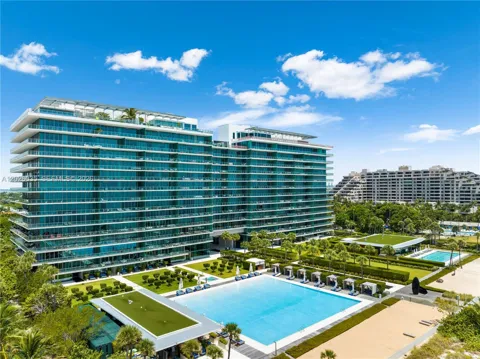 350 Ocean Dr #405N