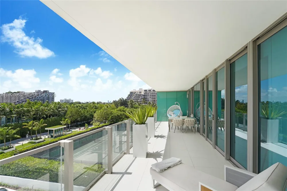350 Ocean Dr #405N Key Biscayne, FL 33149