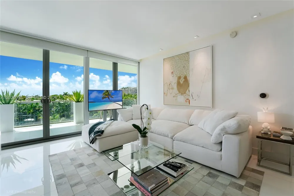 350 Ocean Dr #405N Key Biscayne, FL 33149