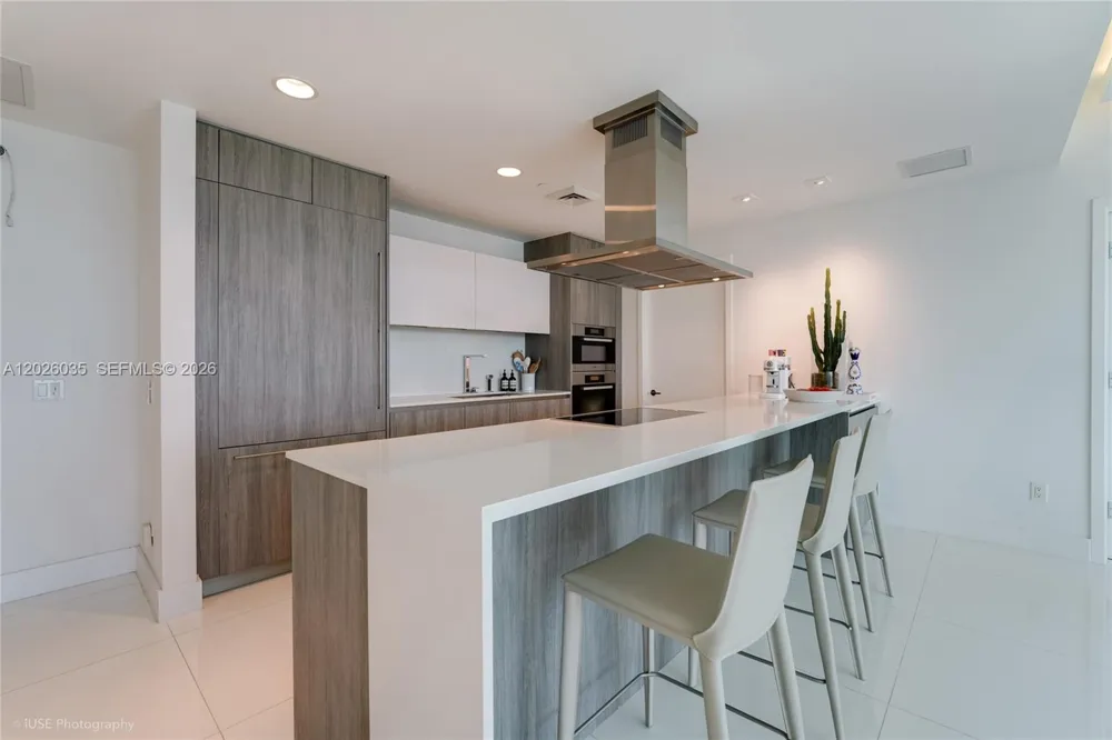350 Ocean Dr #405N Key Biscayne, FL 33149