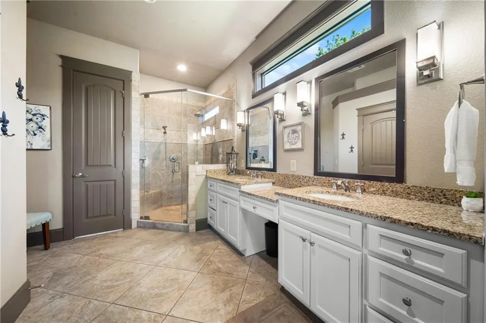 65 Cottage Lane Toccoa, GA 30577