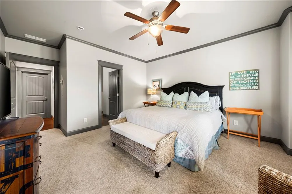 65 Cottage Lane Toccoa, GA 30577