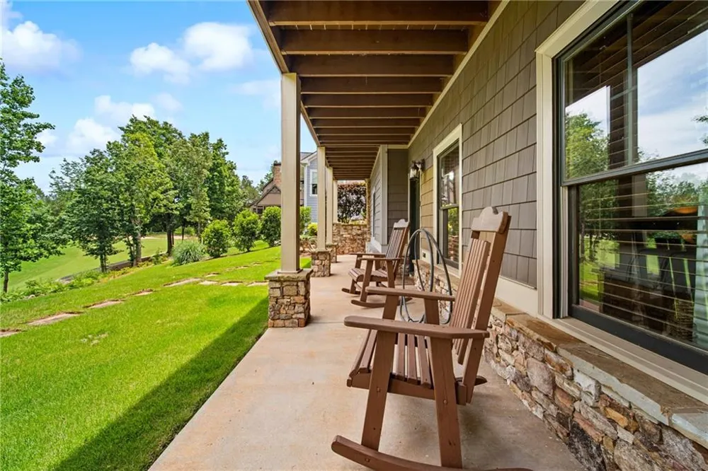 65 Cottage Lane Toccoa, GA 30577