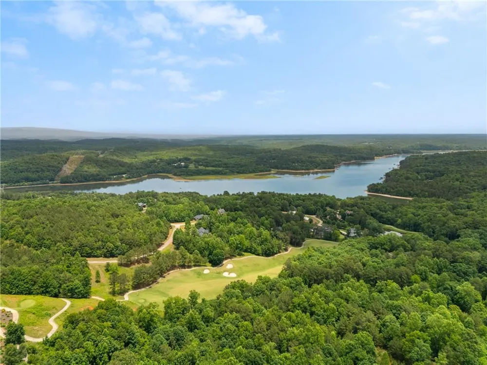 65 Cottage Lane Toccoa, GA 30577