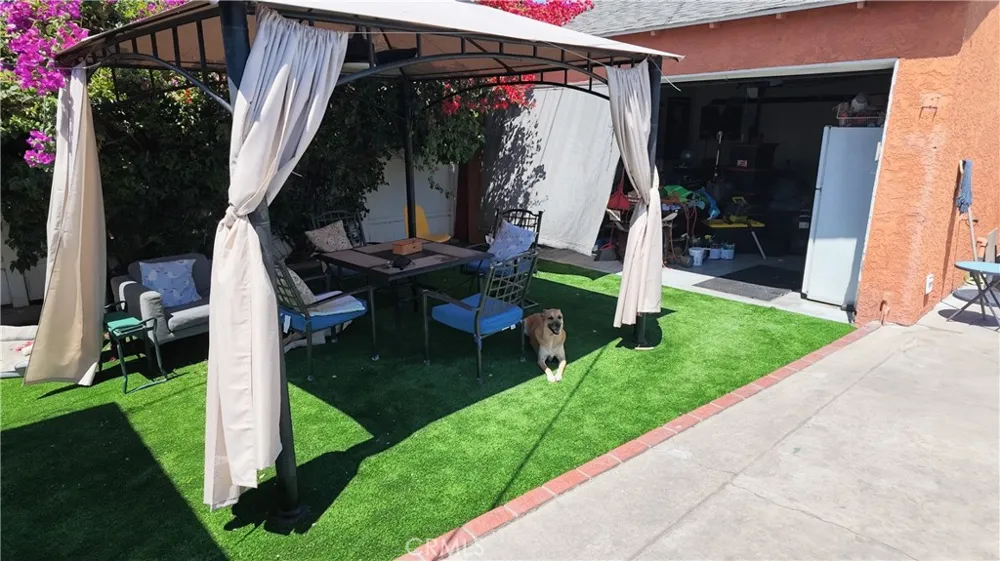 6032 Oliva Avenue Lakewood, CA 90712