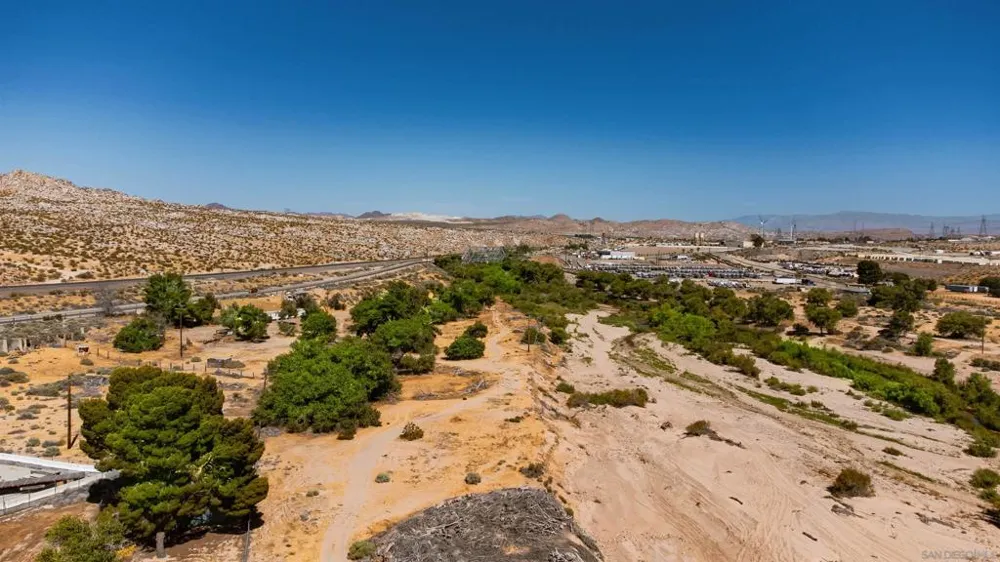 17930 National Trails Hwy Oro Grande, CA 92368