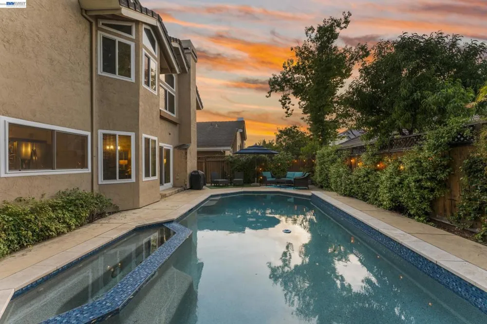 3411 Park Pl Pleasanton, CA 94588