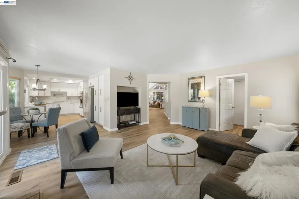 3411 Park Pl Pleasanton, CA 94588