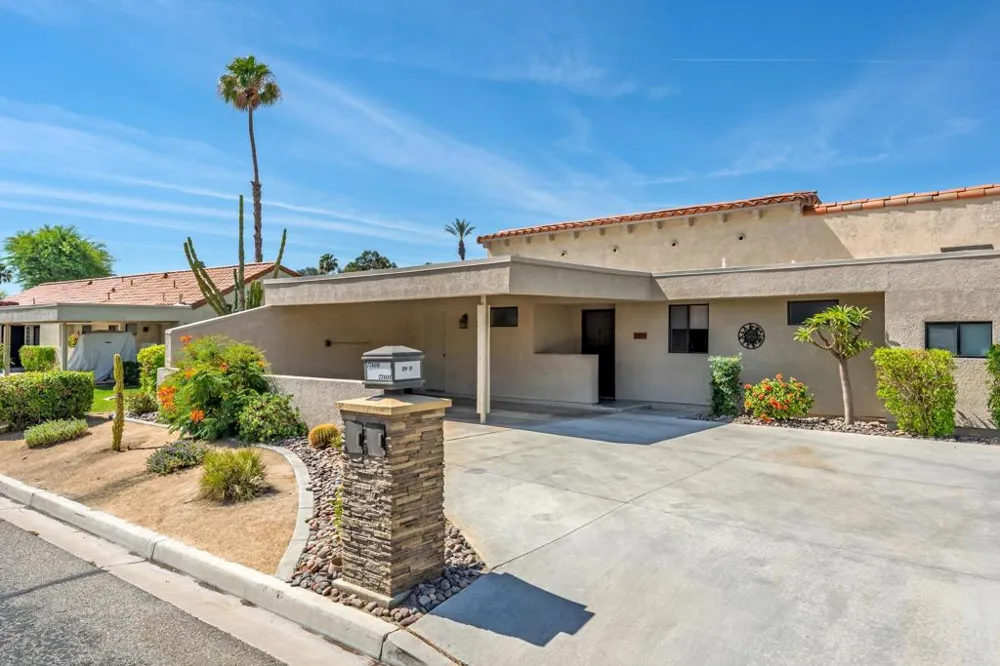 77409 Preston Trail Palm Desert, CA 92211