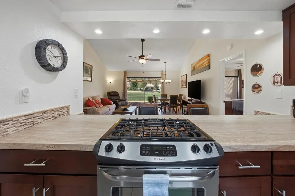77409 Preston Trail Palm Desert, CA 92211
