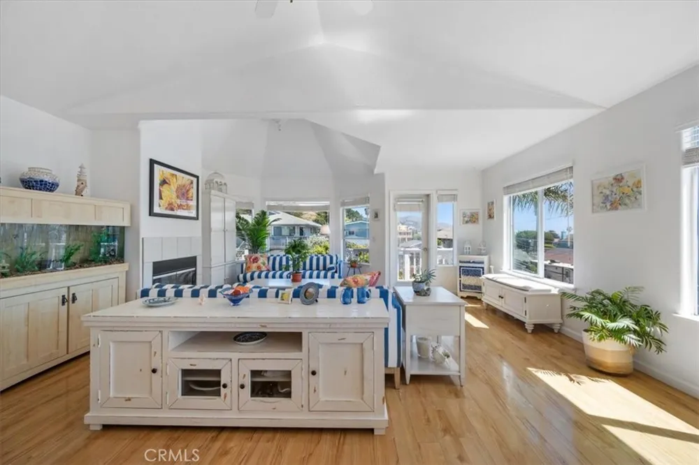 191 J STREET Cayucos, CA 93430