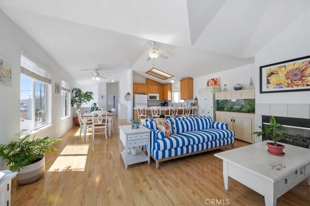 191 J STREET Cayucos, CA 93430