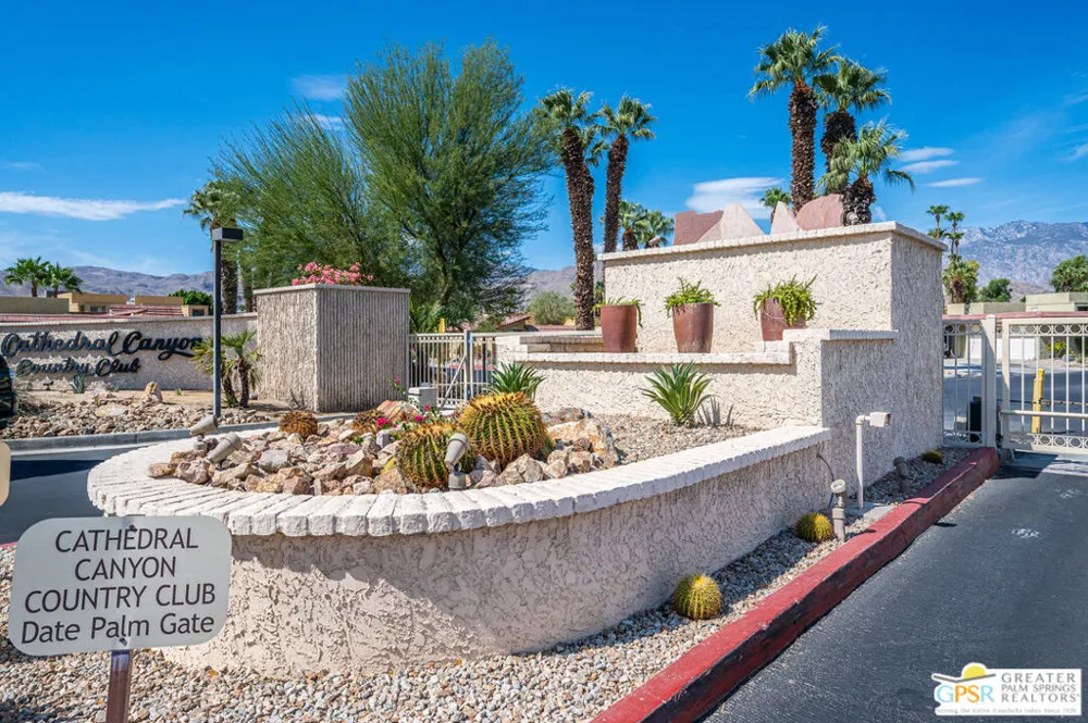 35436 Calle Solana Cathedral City, CA 92234