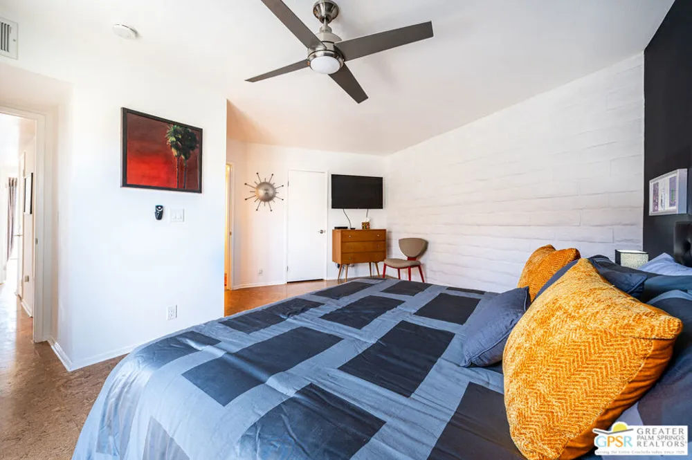 35436 Calle Solana Cathedral City, CA 92234