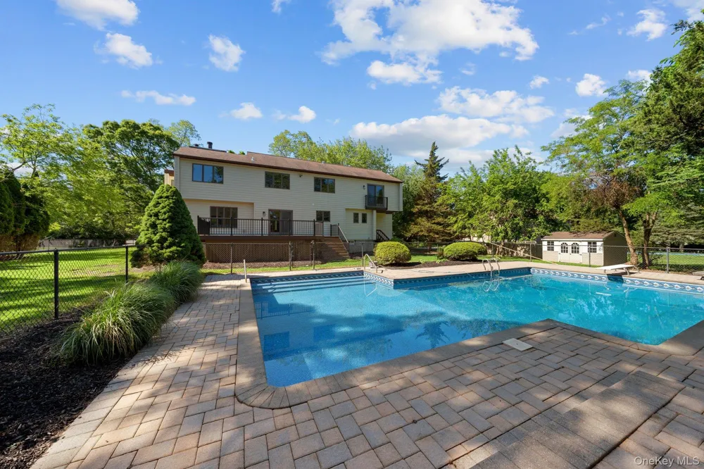 3 Indian Valley Road East Setauket, NY 11733