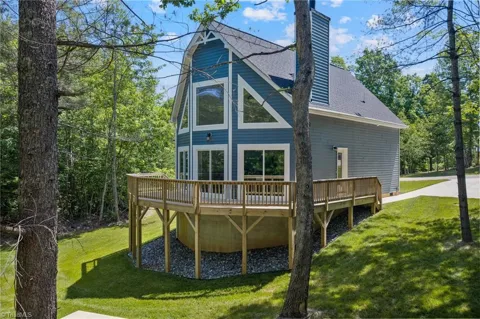 686 SweetWater Road