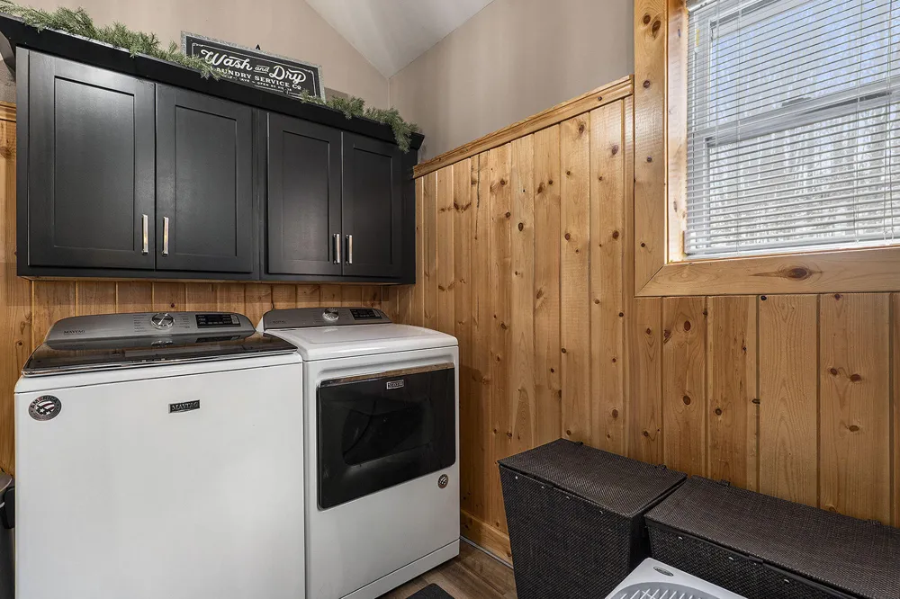 8851 E 8 Mile Road Dover Township, MI 49656