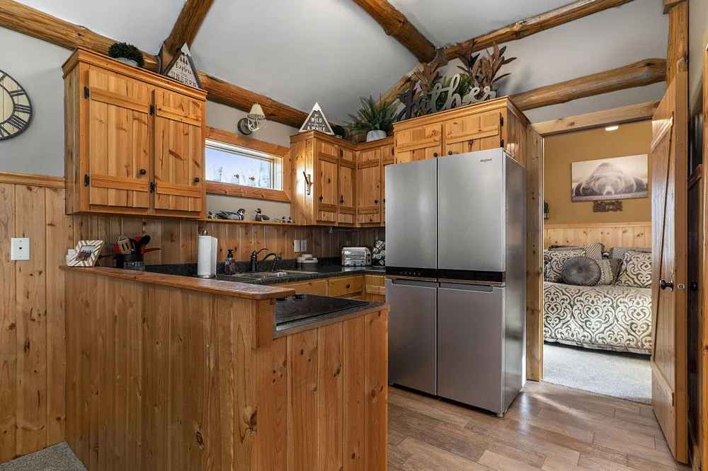 8851 E 8 Mile Road Dover Township, MI 49656