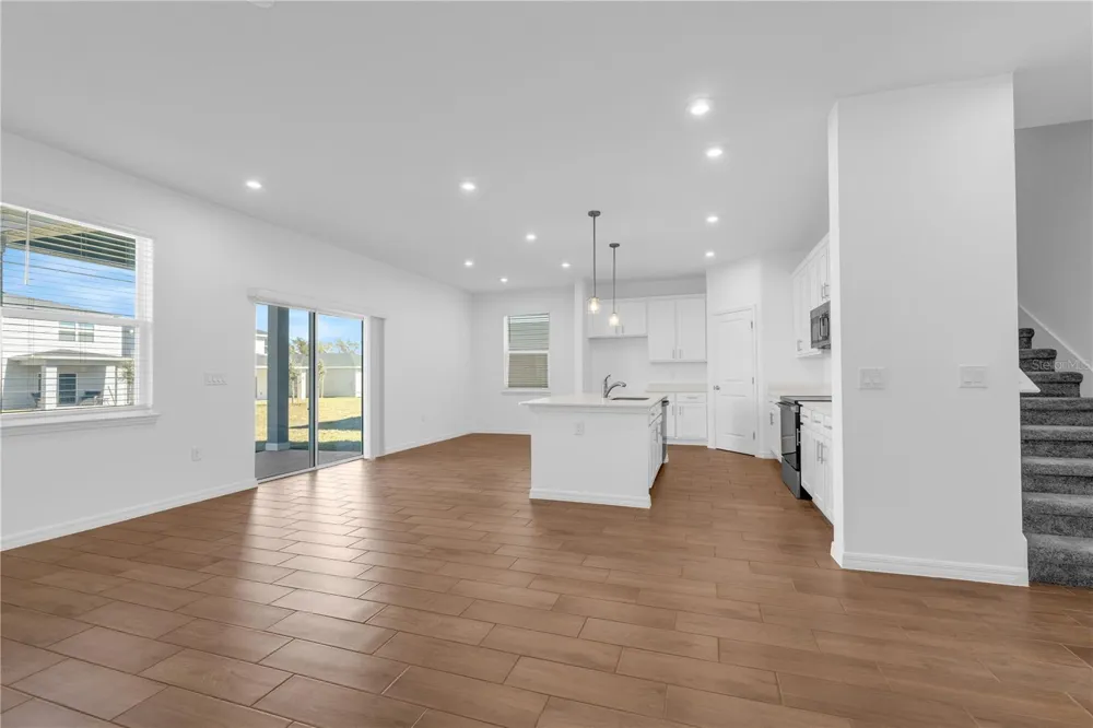 876 CASTLEFORD AVENUE NE Palm Bay, FL 32905