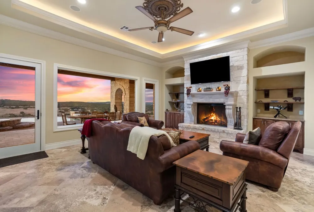 Address Not Shown Dripping Springs, TX 78620