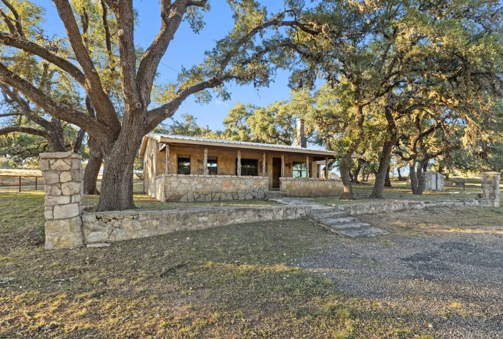 Address Not Shown Dripping Springs, TX 78620