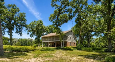 729 County Road 4040