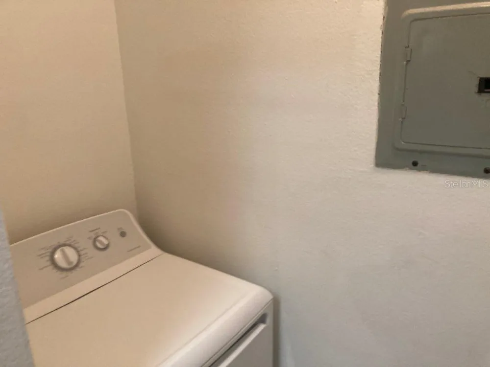 4352 S KIRKMAN ROAD #1211 Orlando, FL 32811