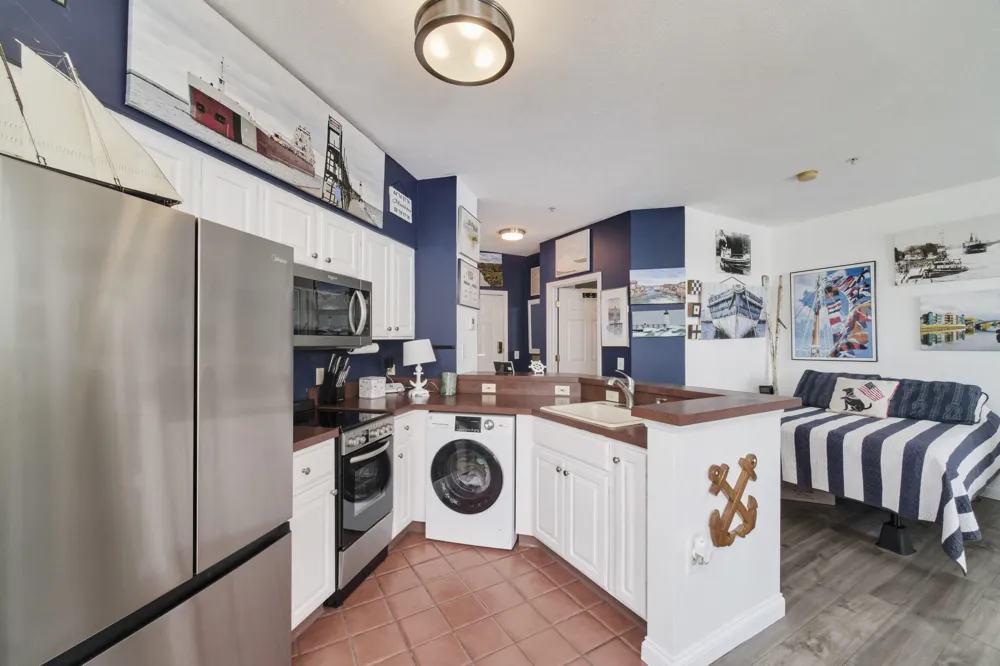 3 Brookharbor Manistee, MI 49660