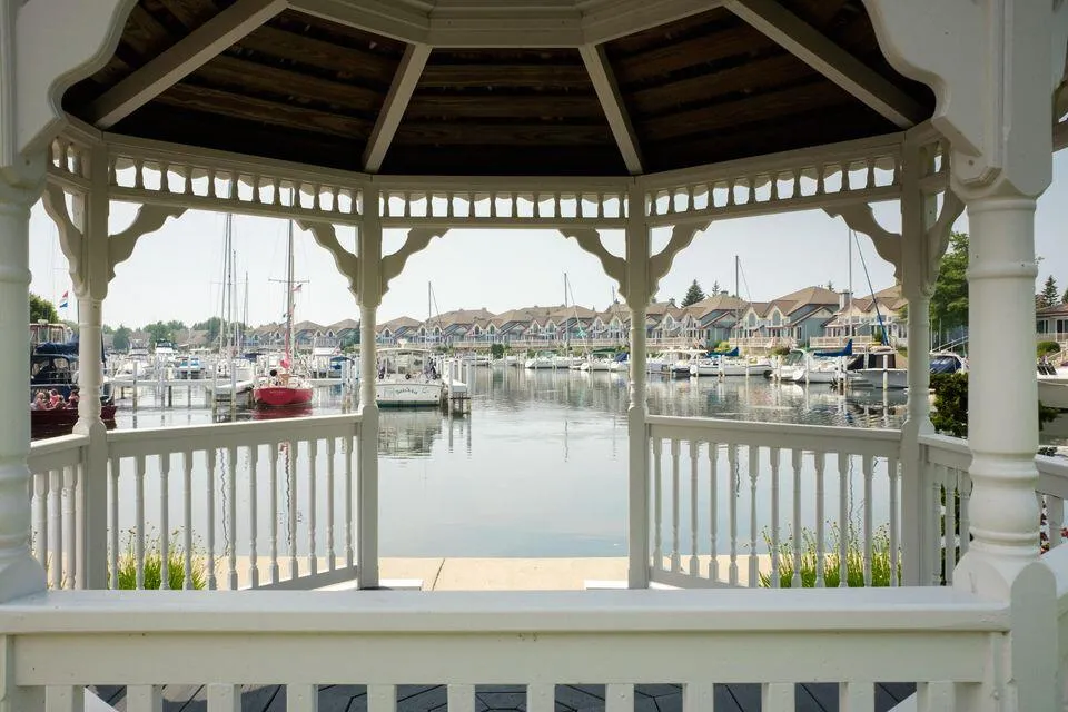 3 Brookharbor Manistee, MI 49660