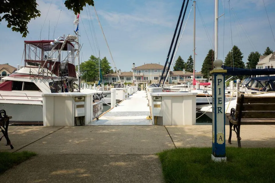 3 Brookharbor Manistee, MI 49660