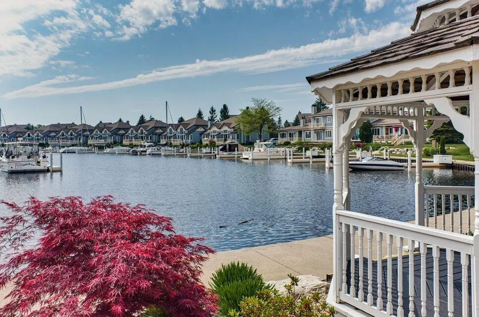 3 Brookharbor Manistee, MI 49660